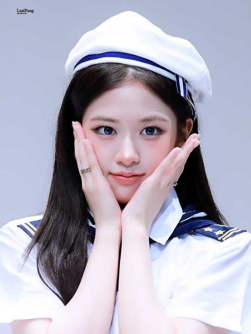 IVE (아이브) 안유진