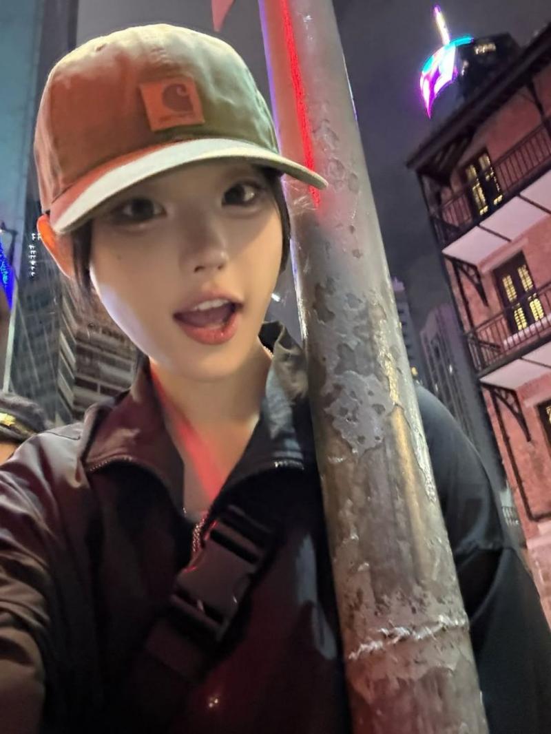 QWER 히나