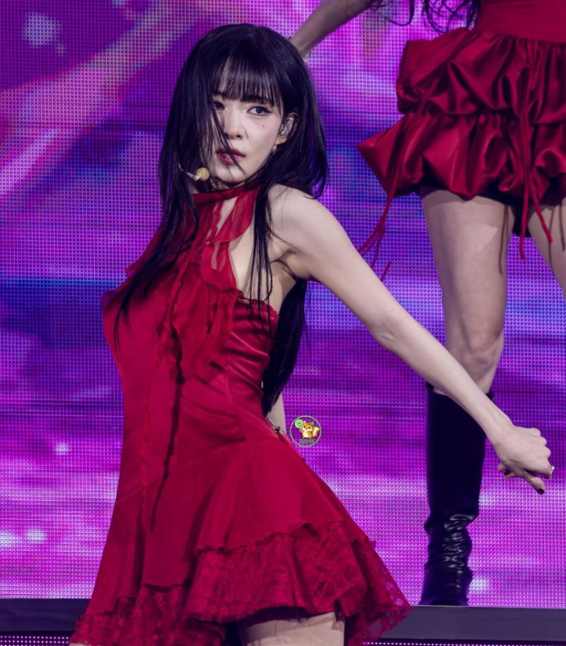 프로미스나인 이채영