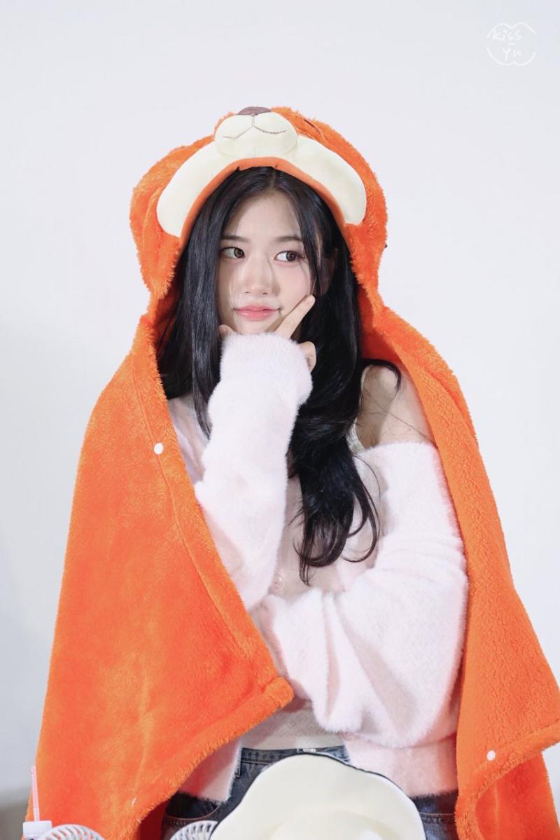 아이브 안유진