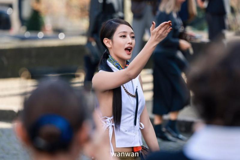 아이들 민니 MIUMIU FW2026 in Paris