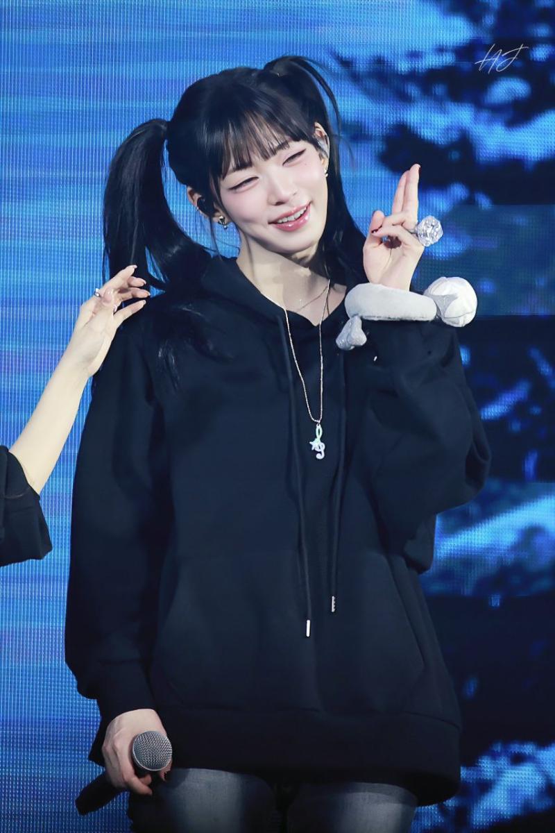 프로미스나인 이채영