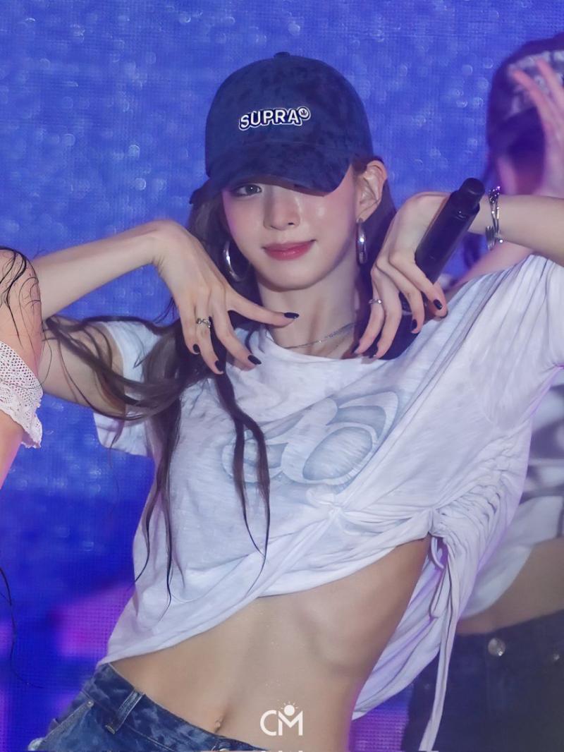 프로미스나인 이채영