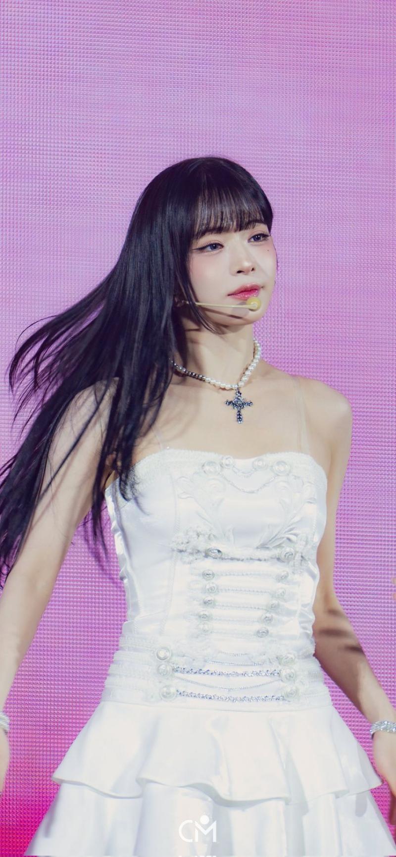 프로미스나인 이채영