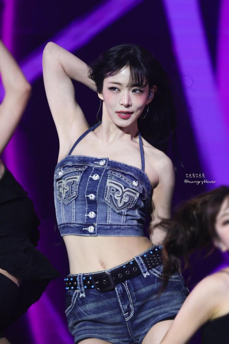 프로미스나인 이채영