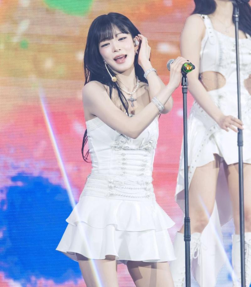 프로미스나인 이채영