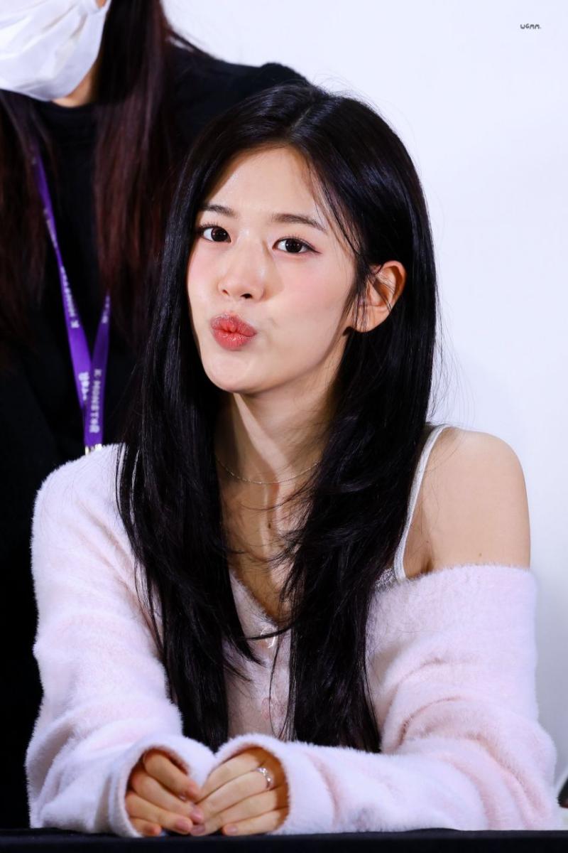 아이브 안유진