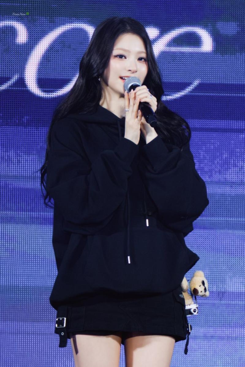 프로미스나인 이나경