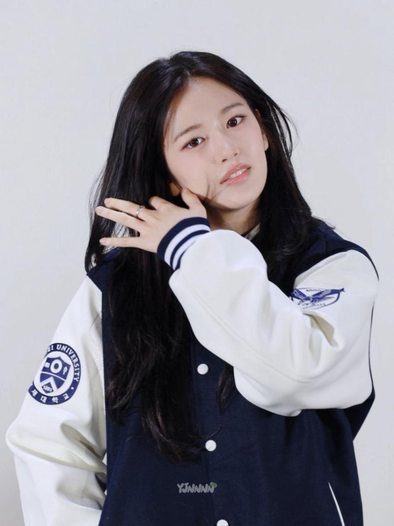 아이브 안유진