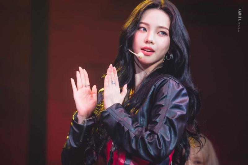 에스파 카리나
