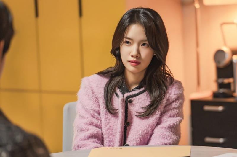 조윤서