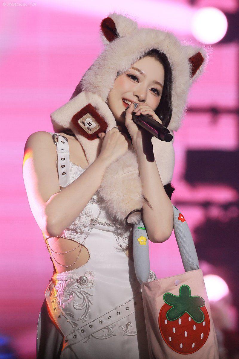 프로미스나인 이나경