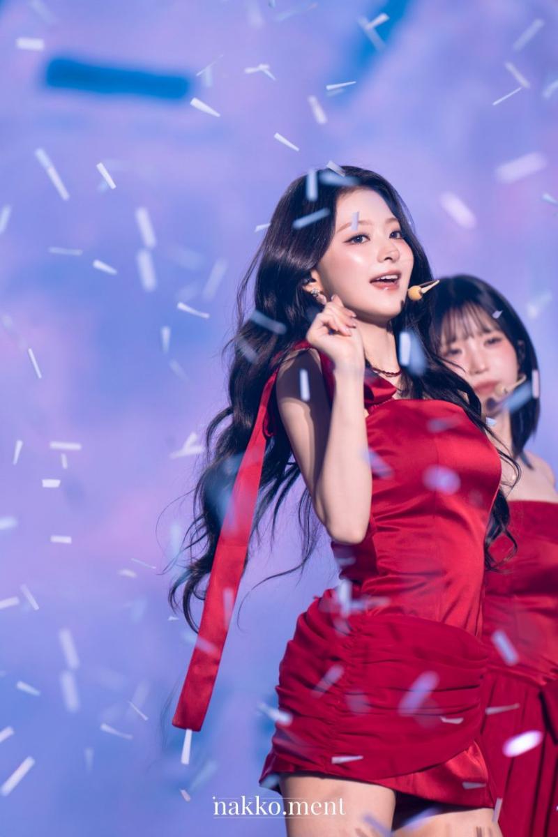 프로미스나인 이나경