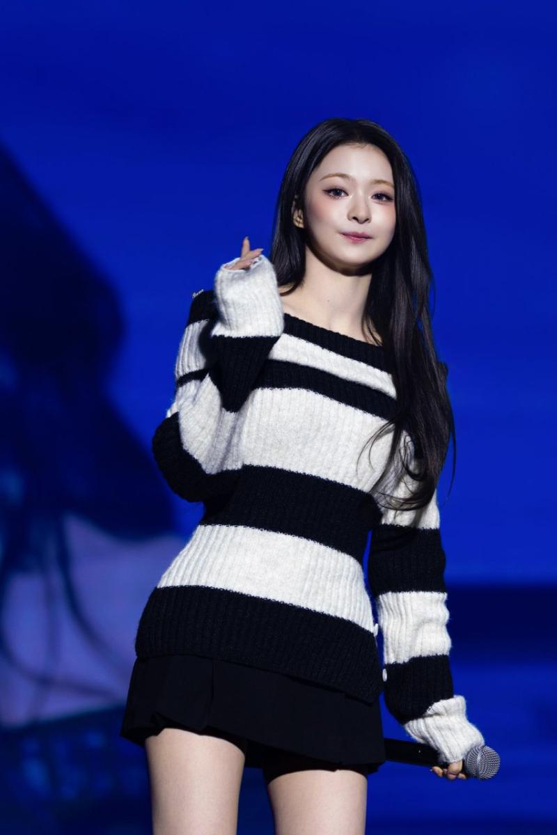 프로미스나인 이나경