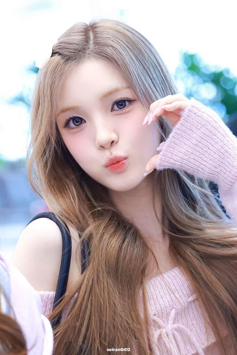 오늘 출국하는 유하 (하츠투하츠)