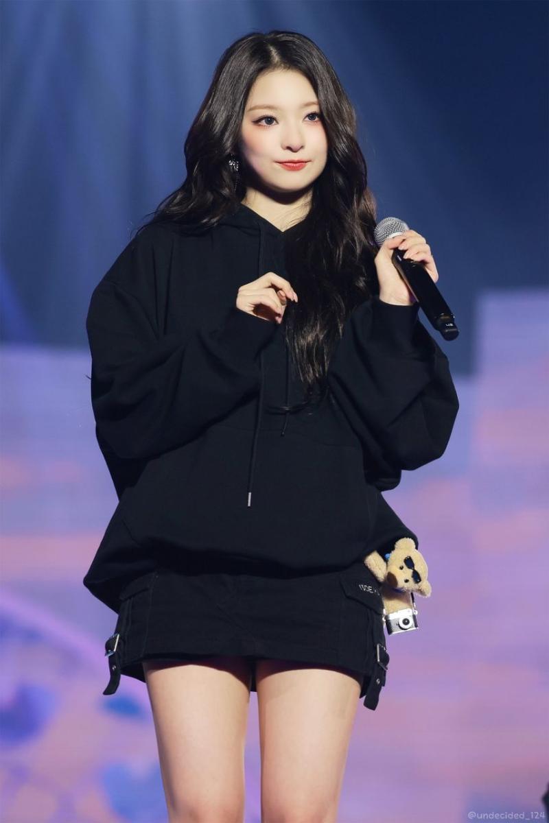 프로미스나인 이나경