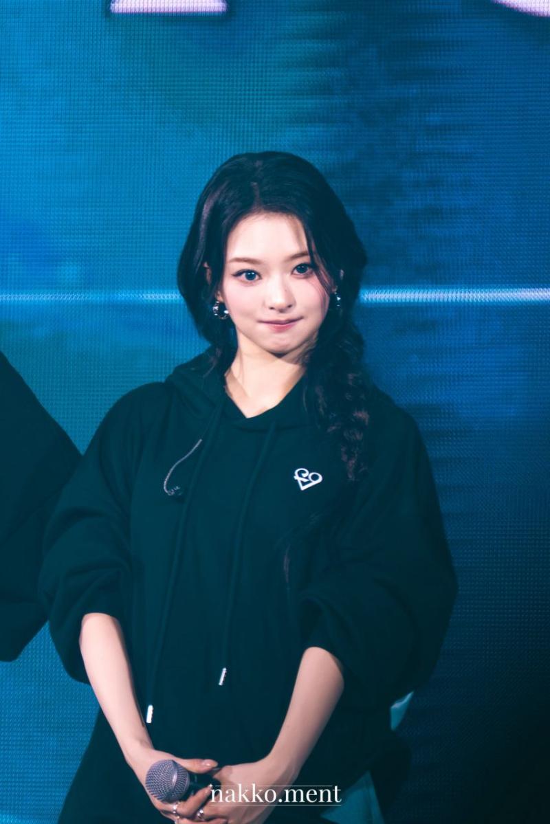프로미스나인 이나경