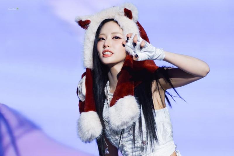 프로미스나인 박지원