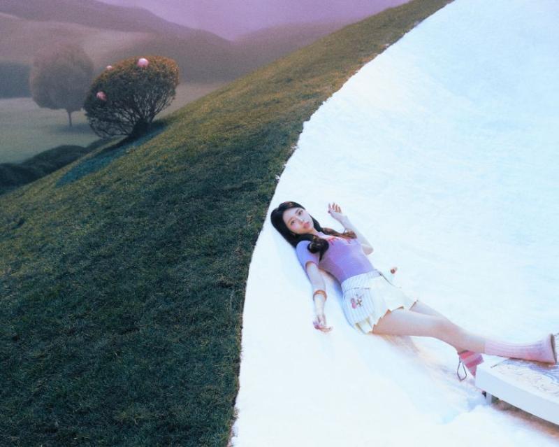 ITZY 유나 YUNA “Ice Cream” M/V PHOTO