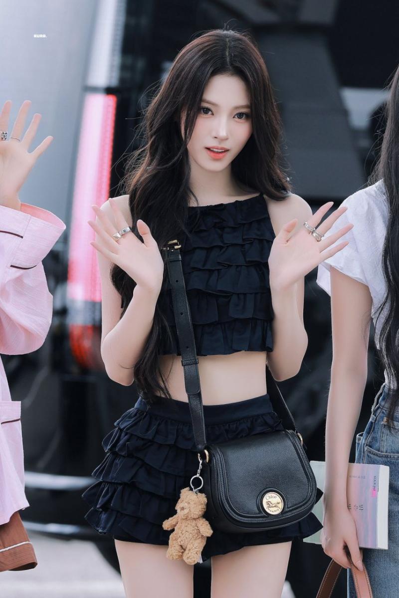 미야오(MEOVV) 안나