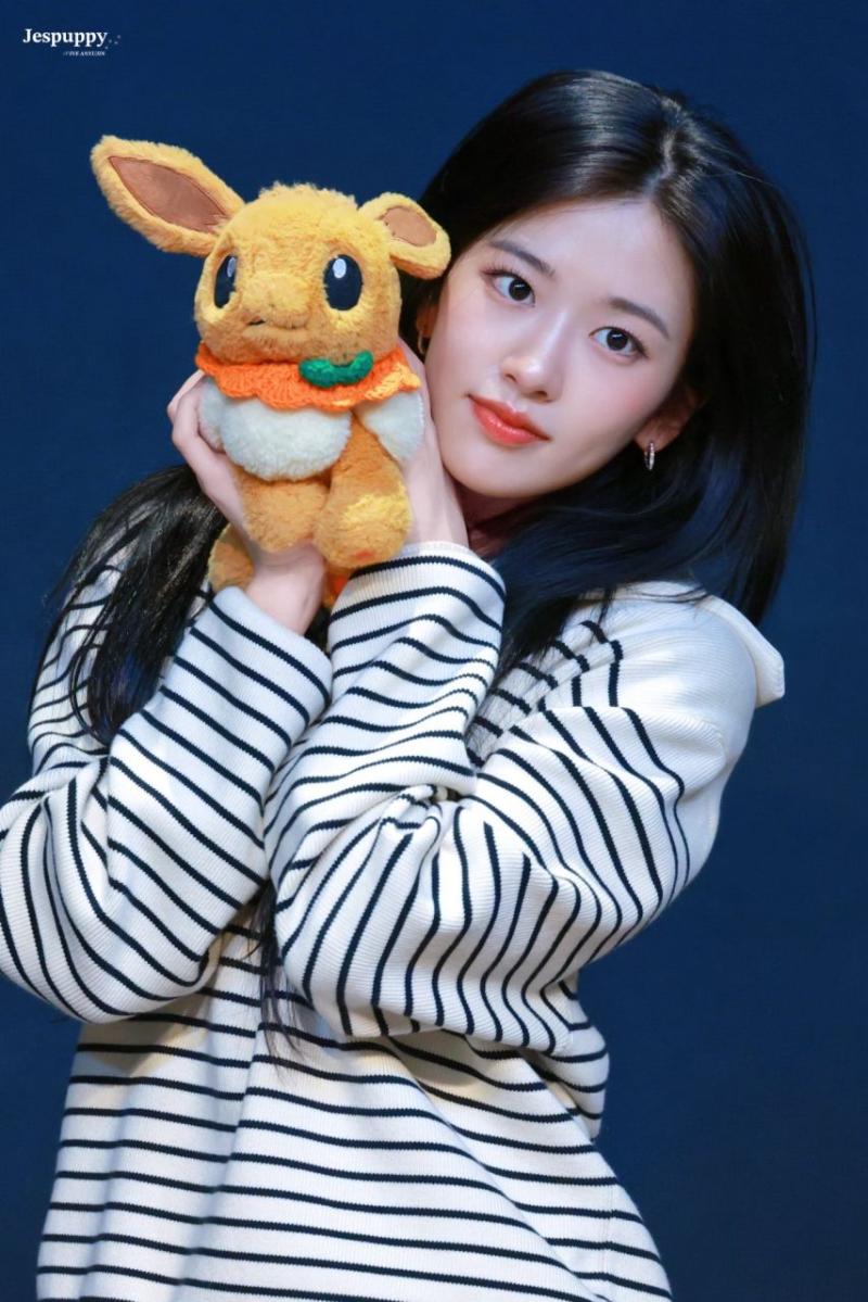 아이브 안유진