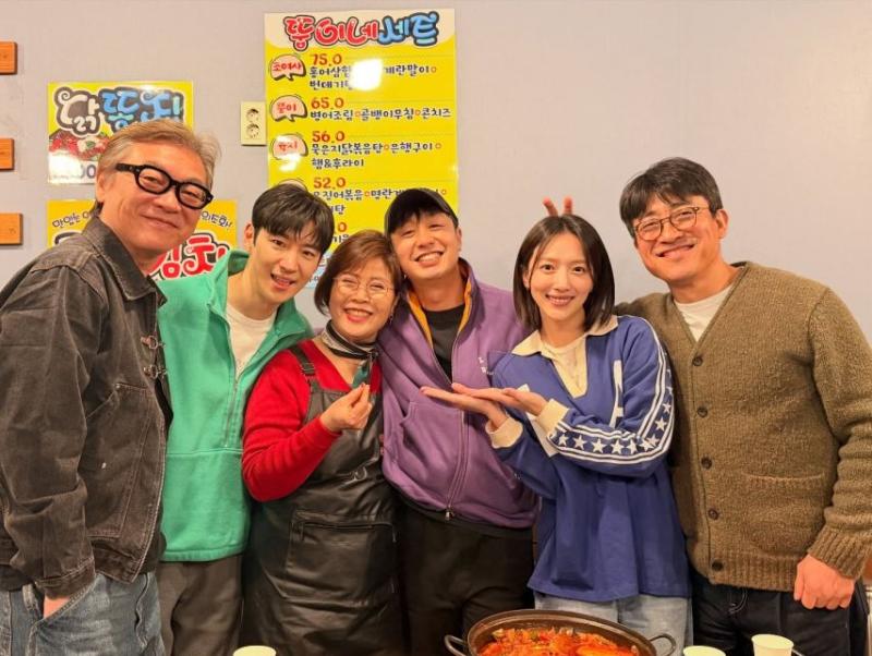 표예진 이제훈 김의성 장혁진 배유람
