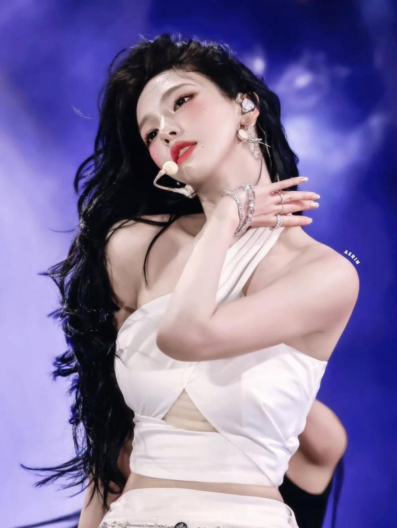 에스파 카리나
