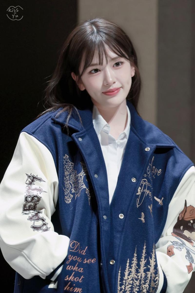 아이브 안유진