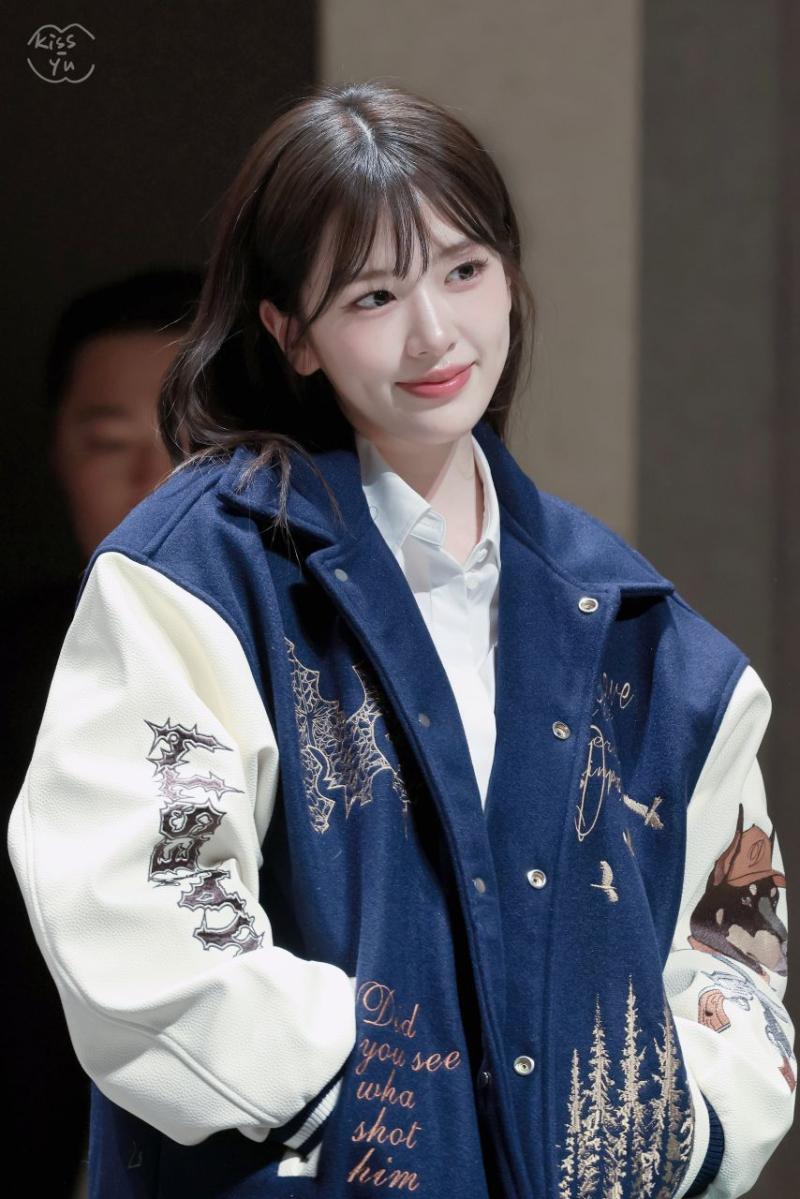아이브 안유진