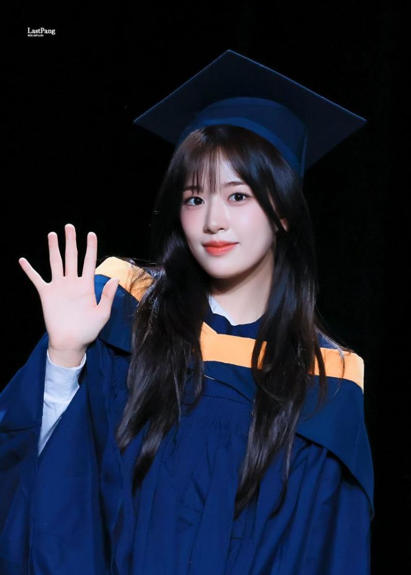 아이브 안유진