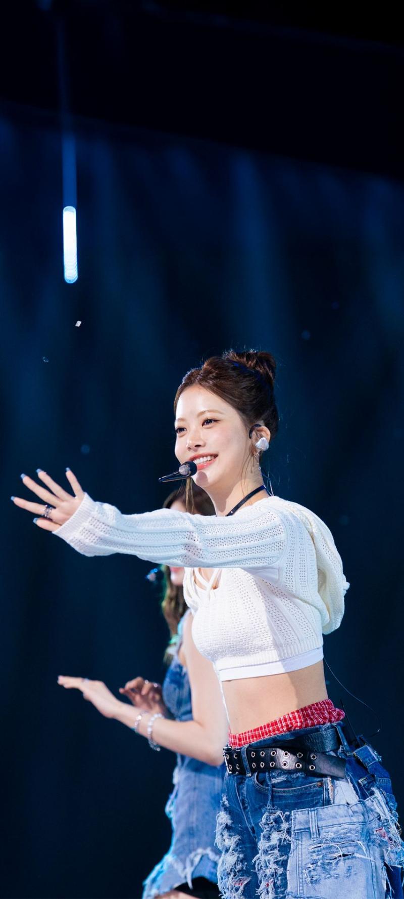 르세라핌 홍은채