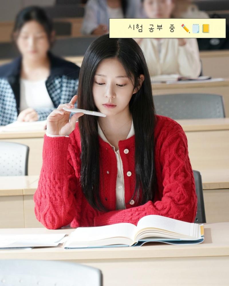 김민주