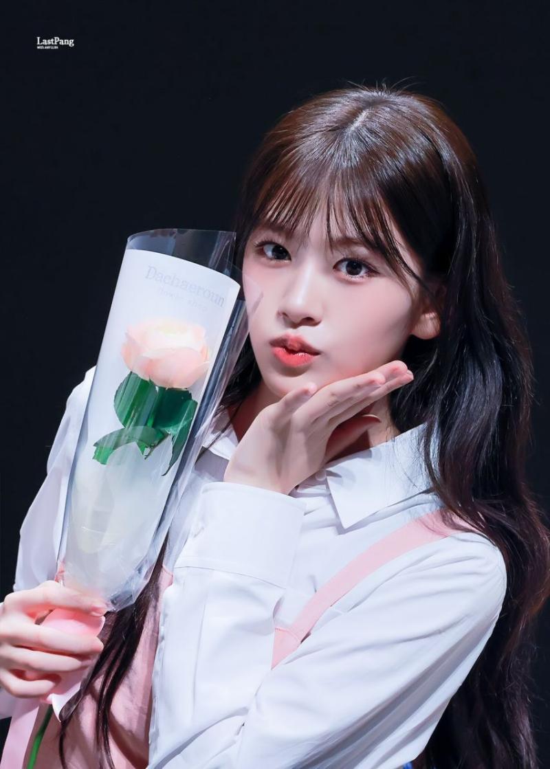 아이브 안유진