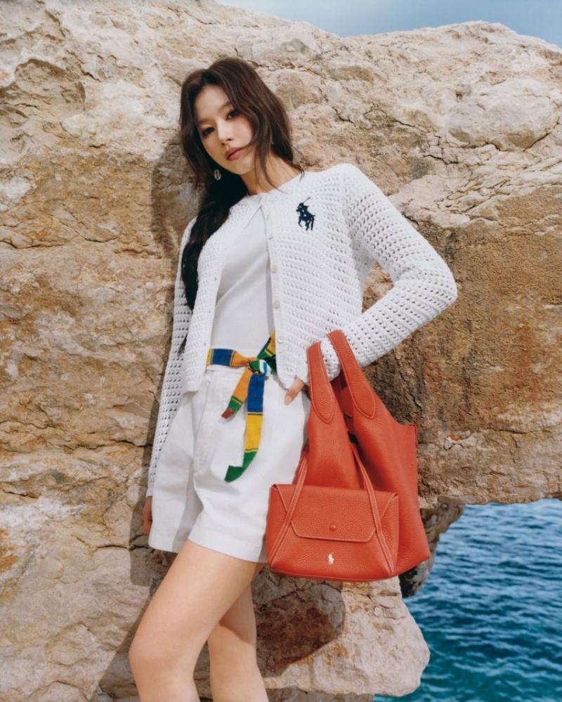 트와이스 사나