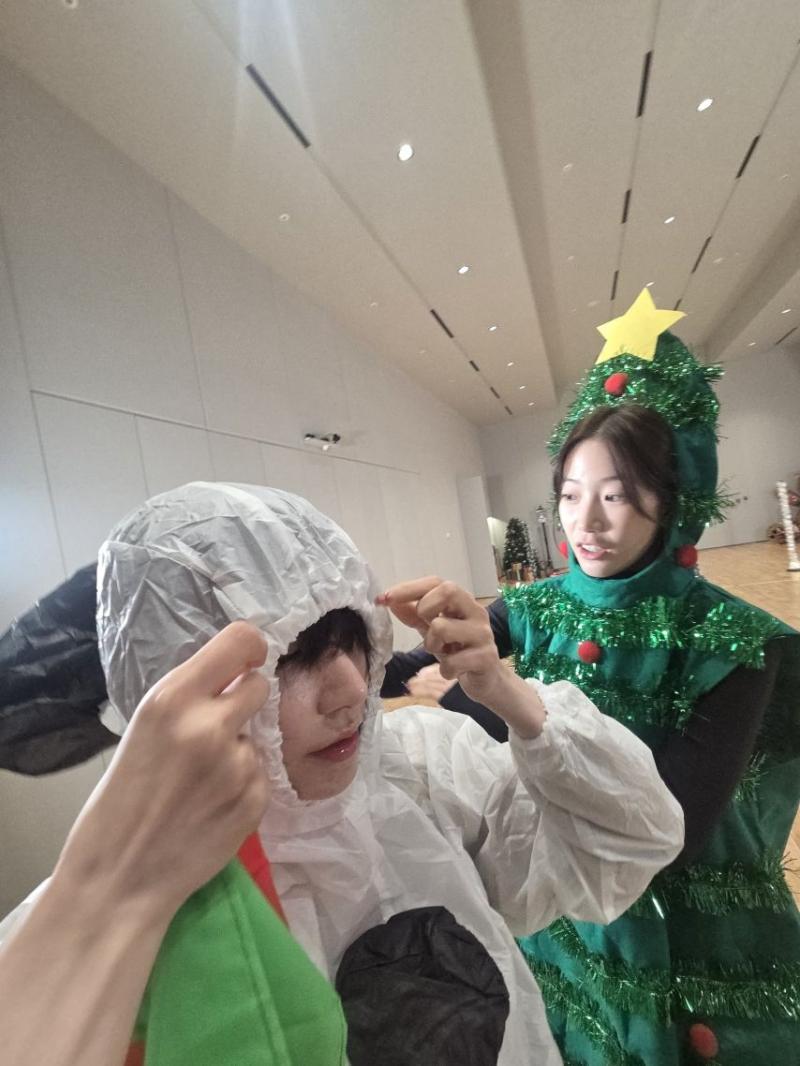 르세라핌 사쿠라 / 사쿠라 (허윤진,카즈하,홍은채)