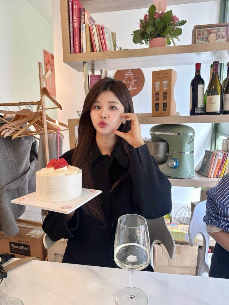 남윤선 기상캐스터