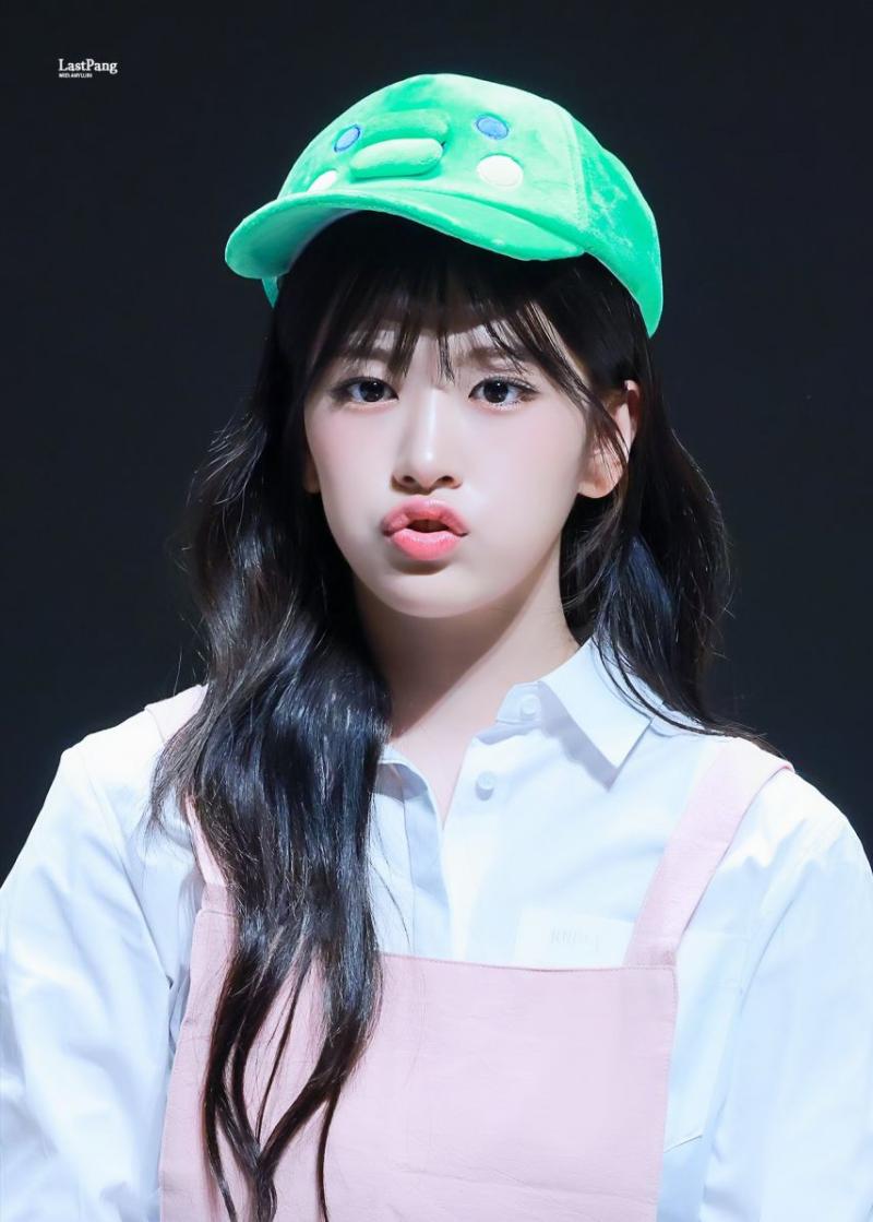 아이브 안유진
