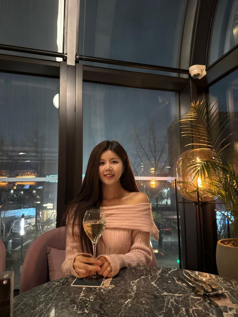남윤선 기상캐스터