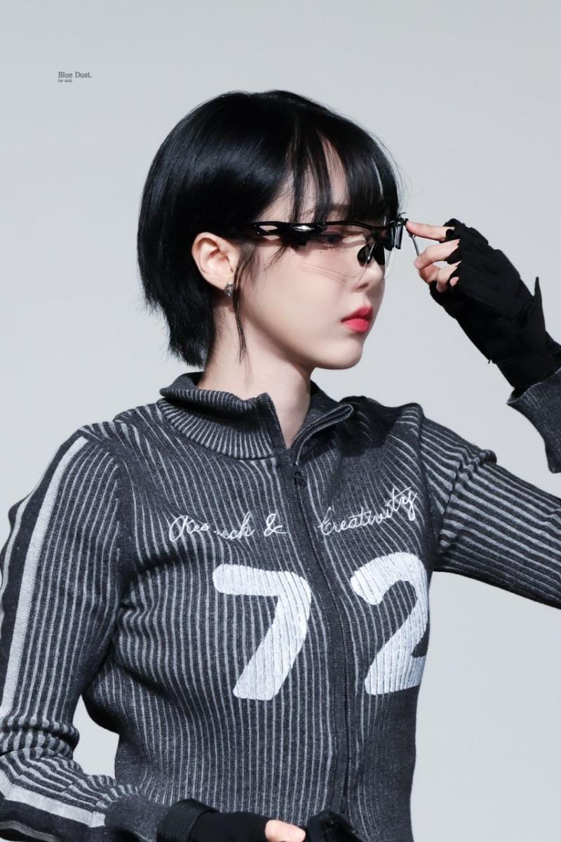 VIVIZ 신비
