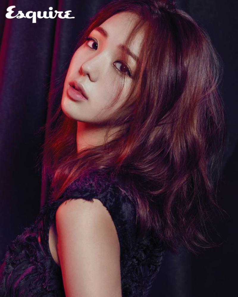 배우 채수빈