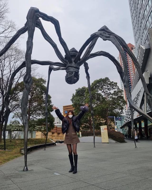 박지원 아나운서 시원한 각선미