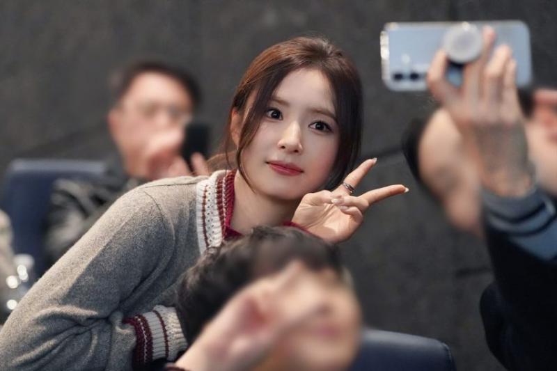 신세경