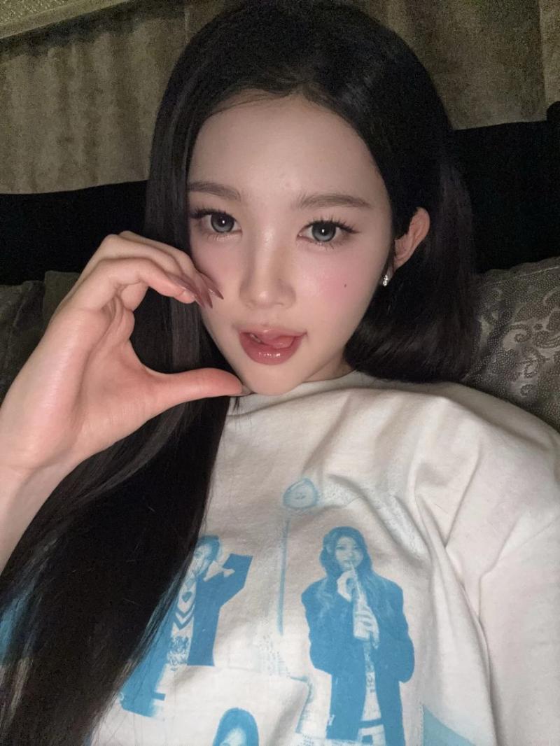 하츠투하츠 에이나