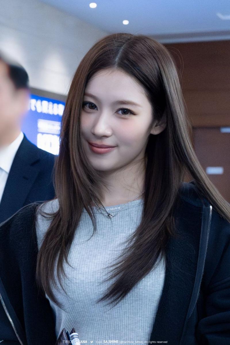 트와이스 사나
