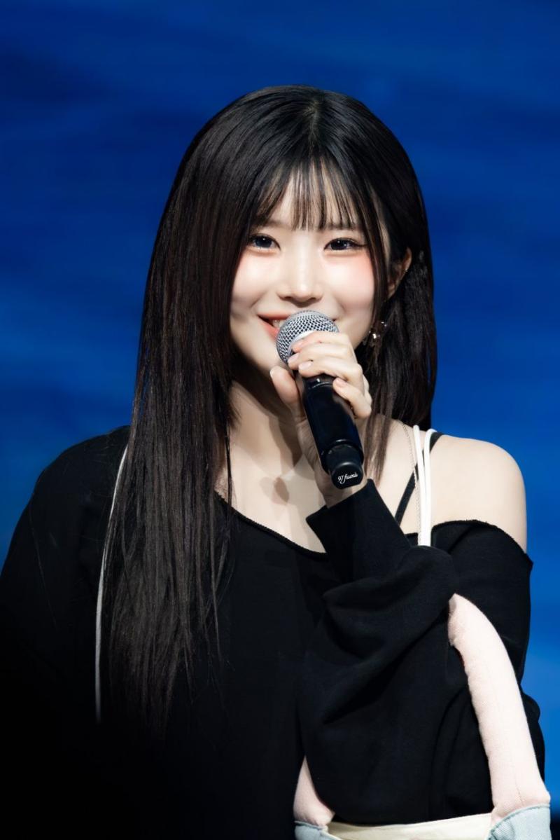 프로미스나인 송하영