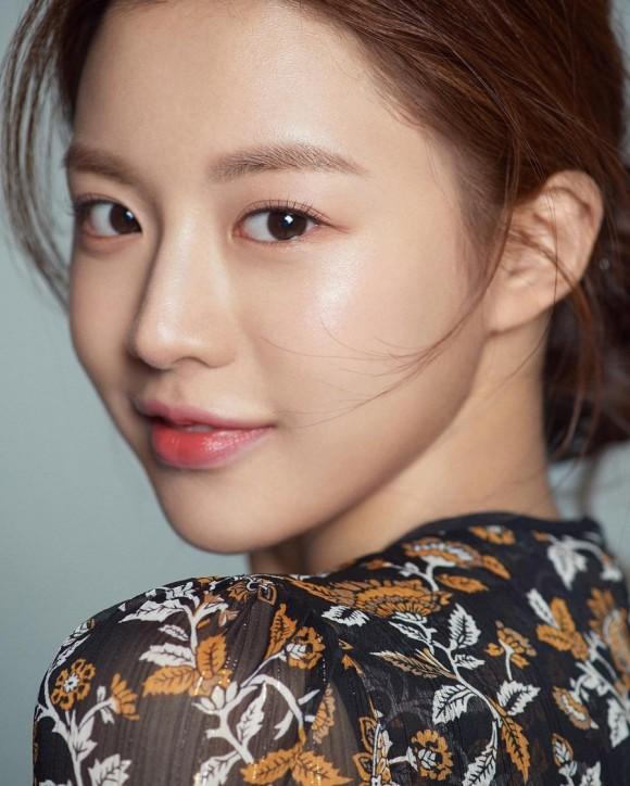배우 고윤정