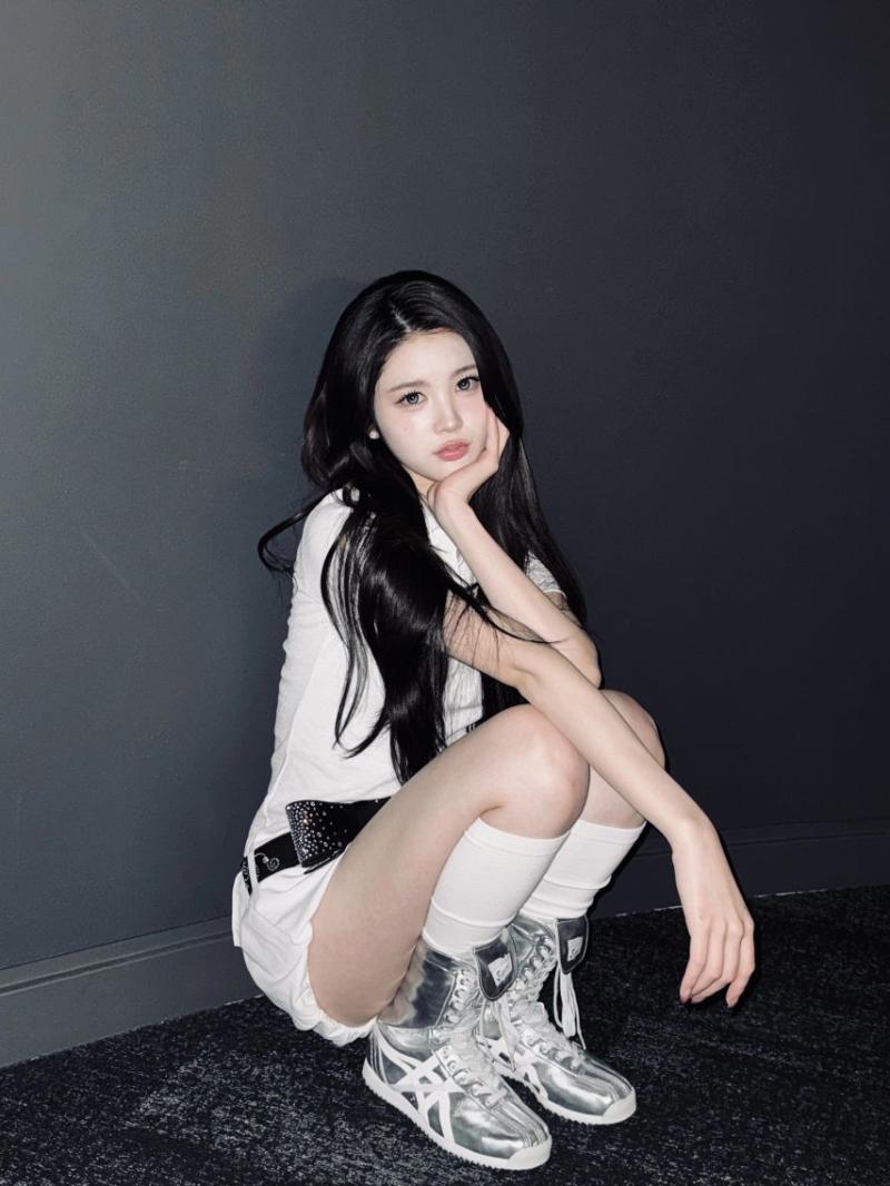 하츠투하츠 에이나