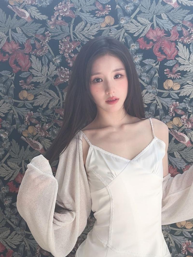 희진 ARTMS아르테미스 인별