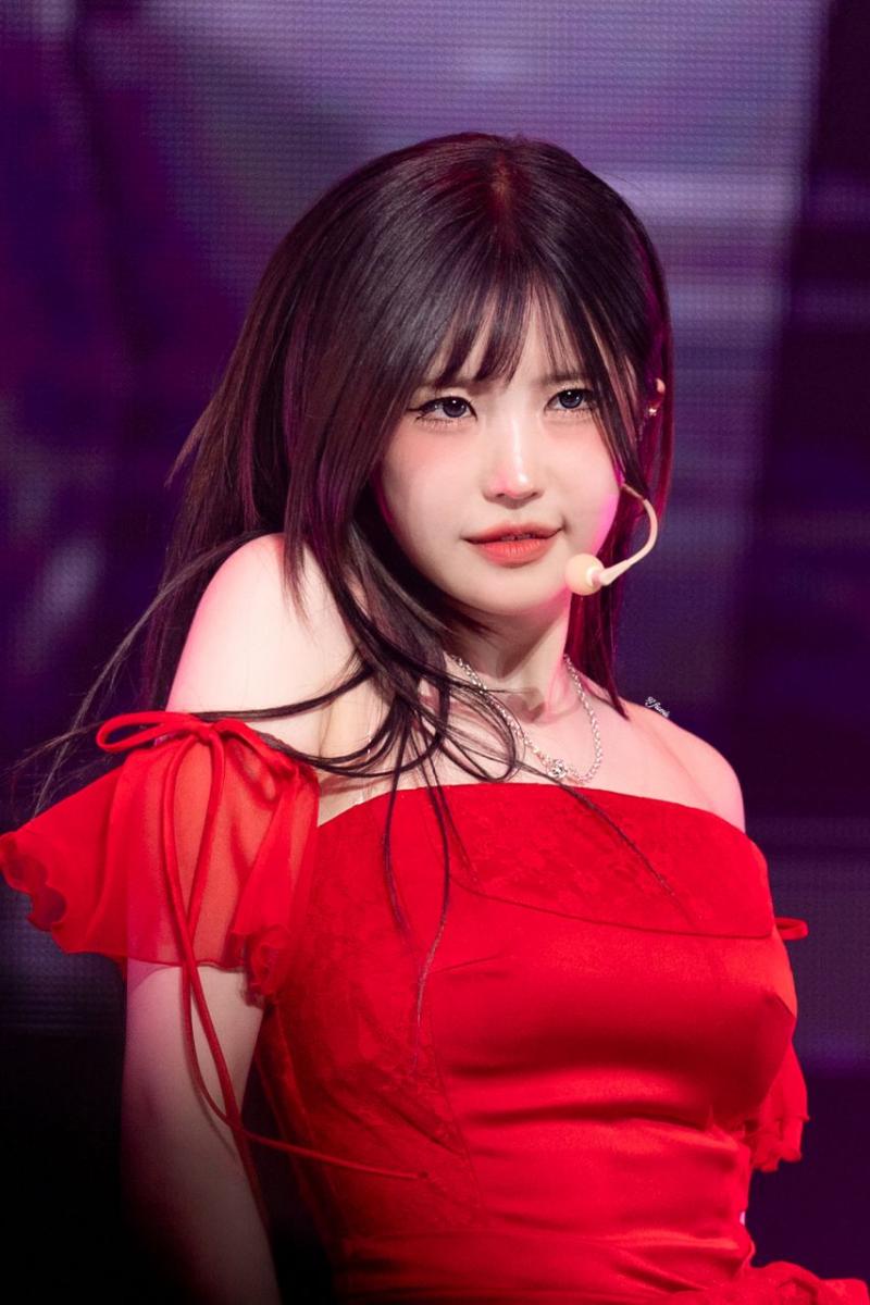 프로미스나인 송하영