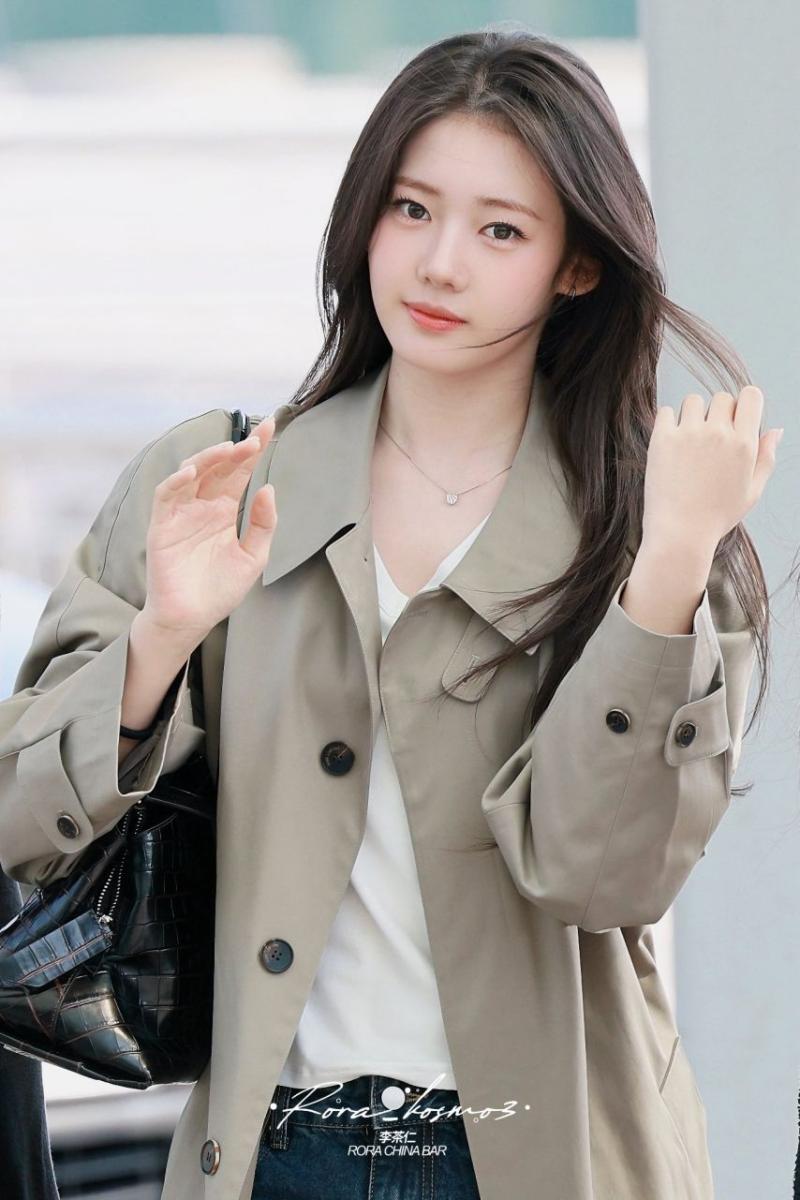 베이비몬스터 로라